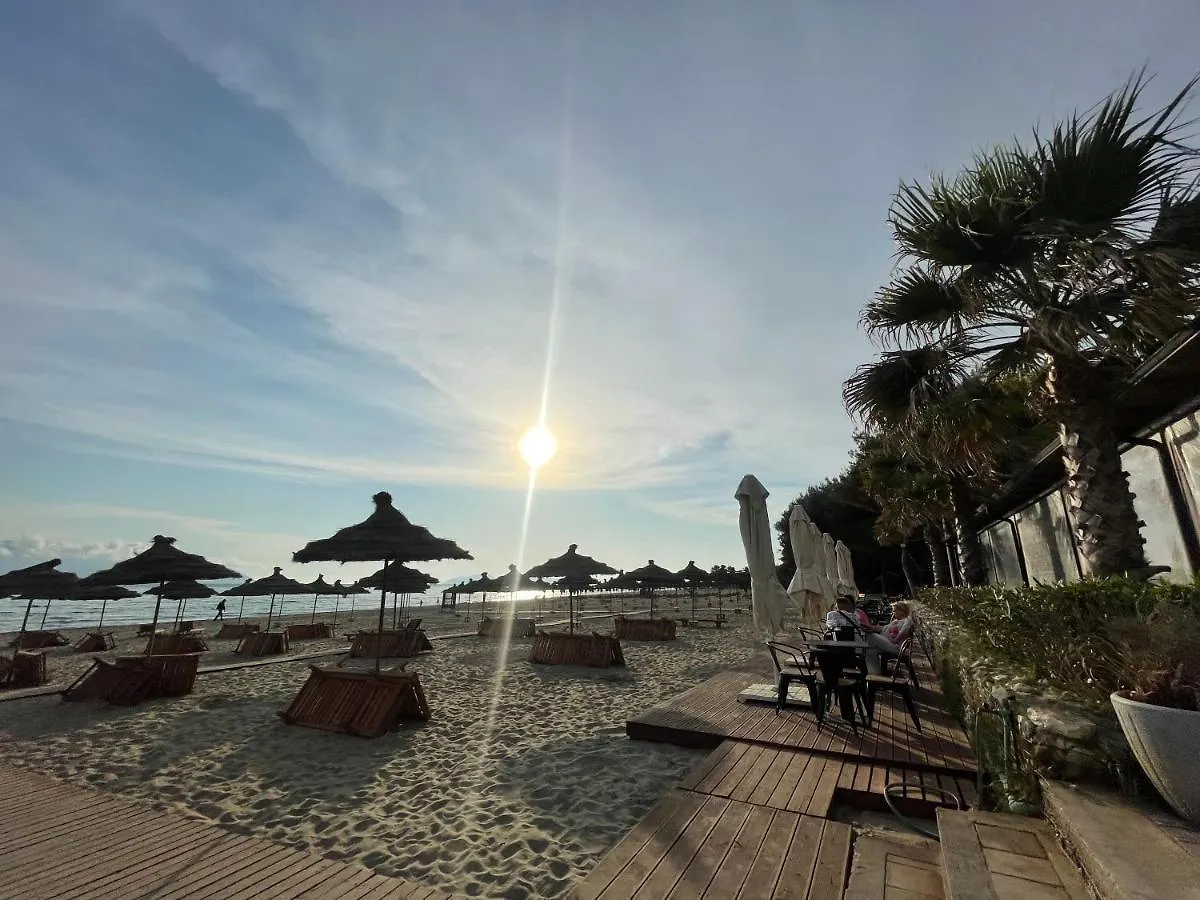 Vila Zini Vlore Guest house