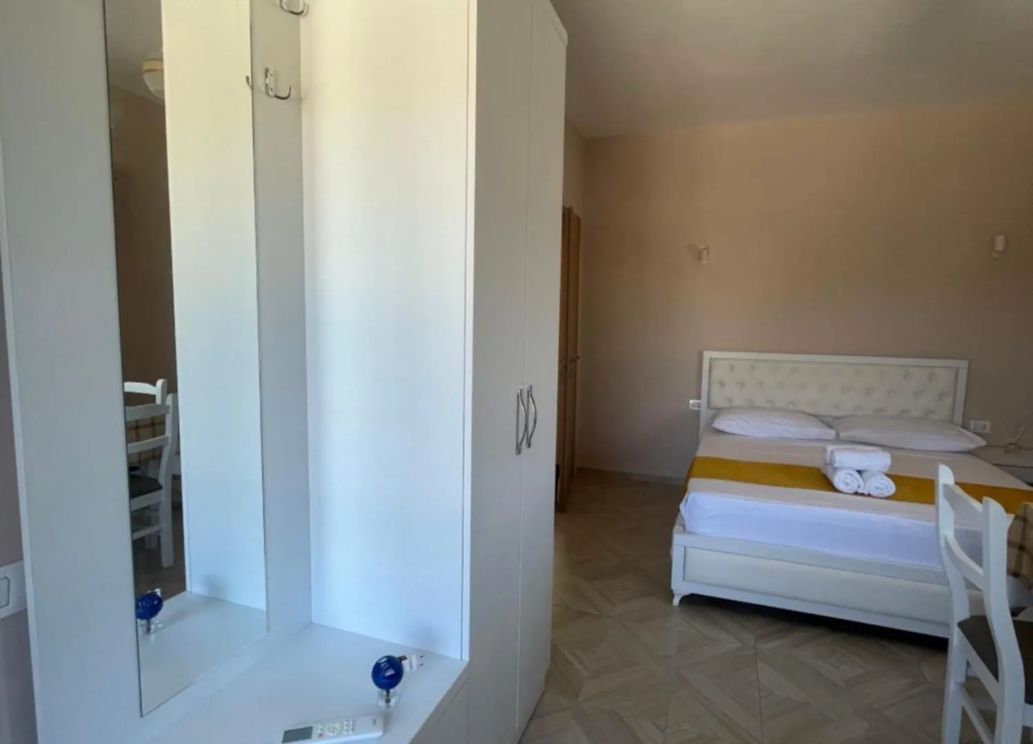 Vila Zini Vlorë Penzion
